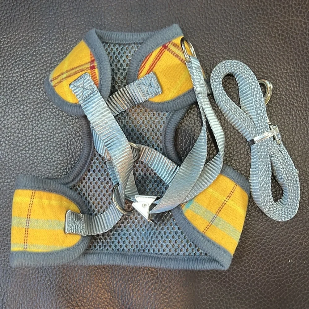 NEW PLAID CAT HARNESS SIZE SMALL AND LARGE
